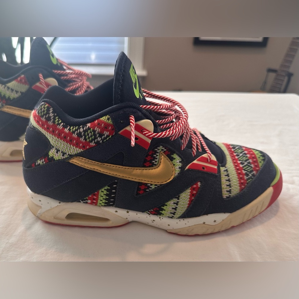 Nike Air Tech Challenge 3 “Ugly Christmas Sweater” Men’s size 9.5